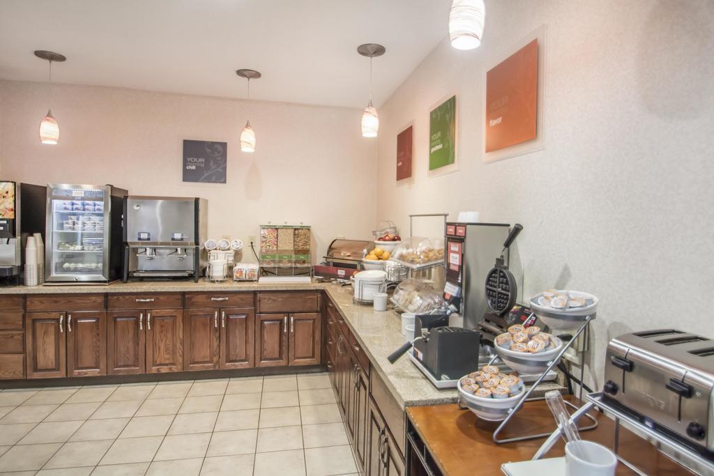 Comfort Suites Rochester Henrietta University Area Dış mekan fotoğraf