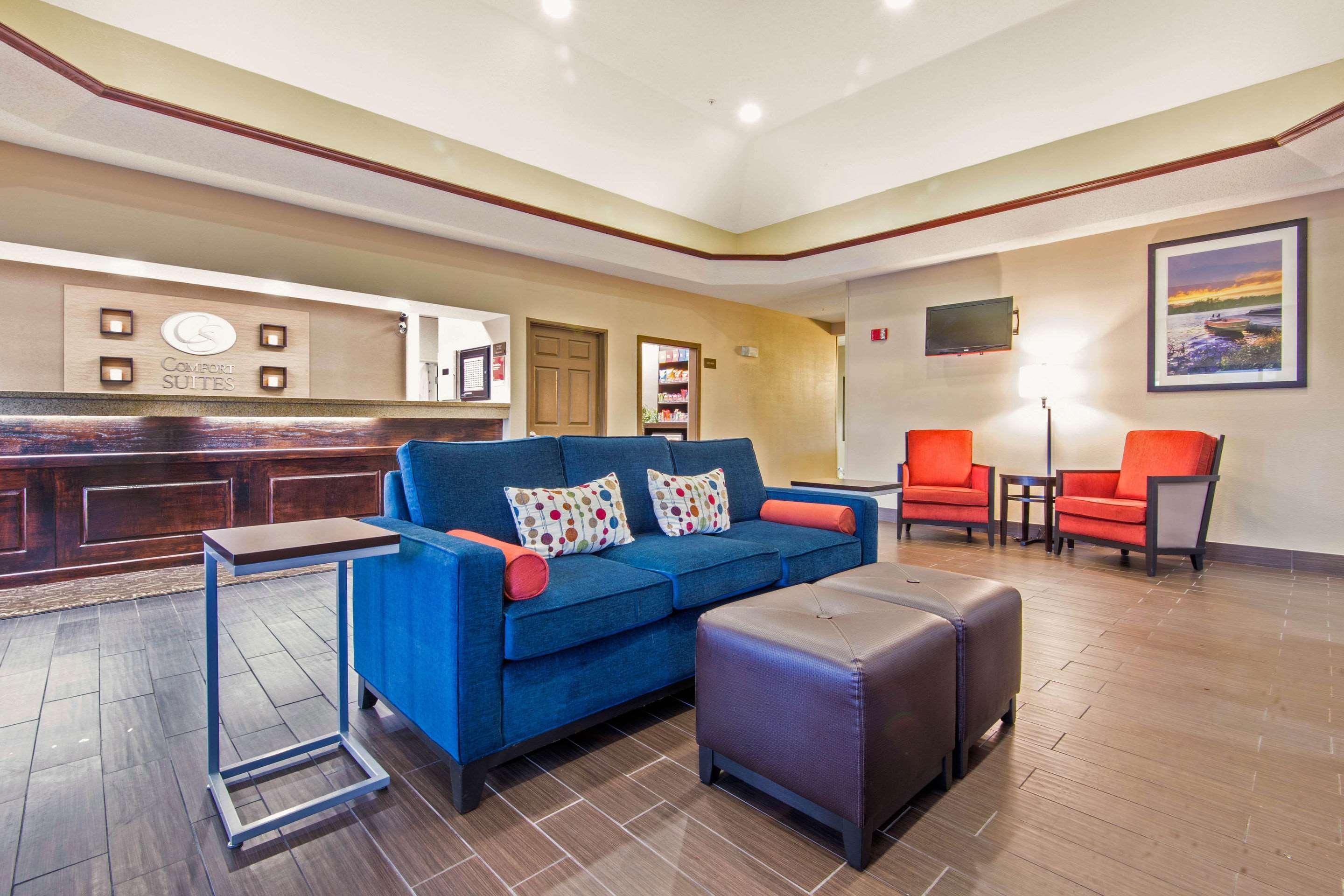 Comfort Suites Rochester Henrietta University Area Dış mekan fotoğraf