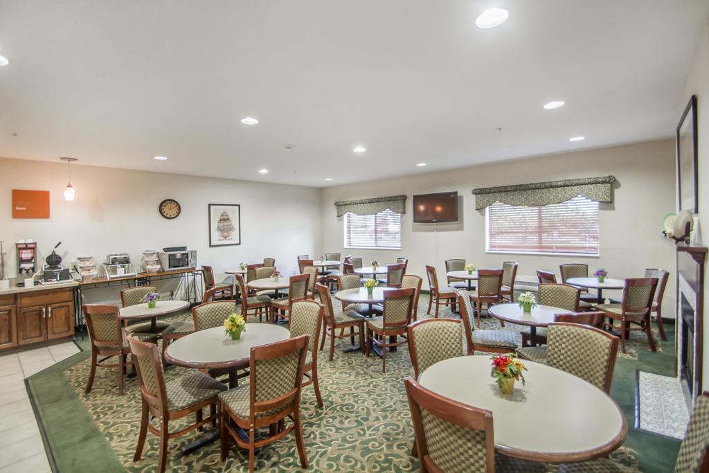 Comfort Suites Rochester Henrietta University Area Dış mekan fotoğraf