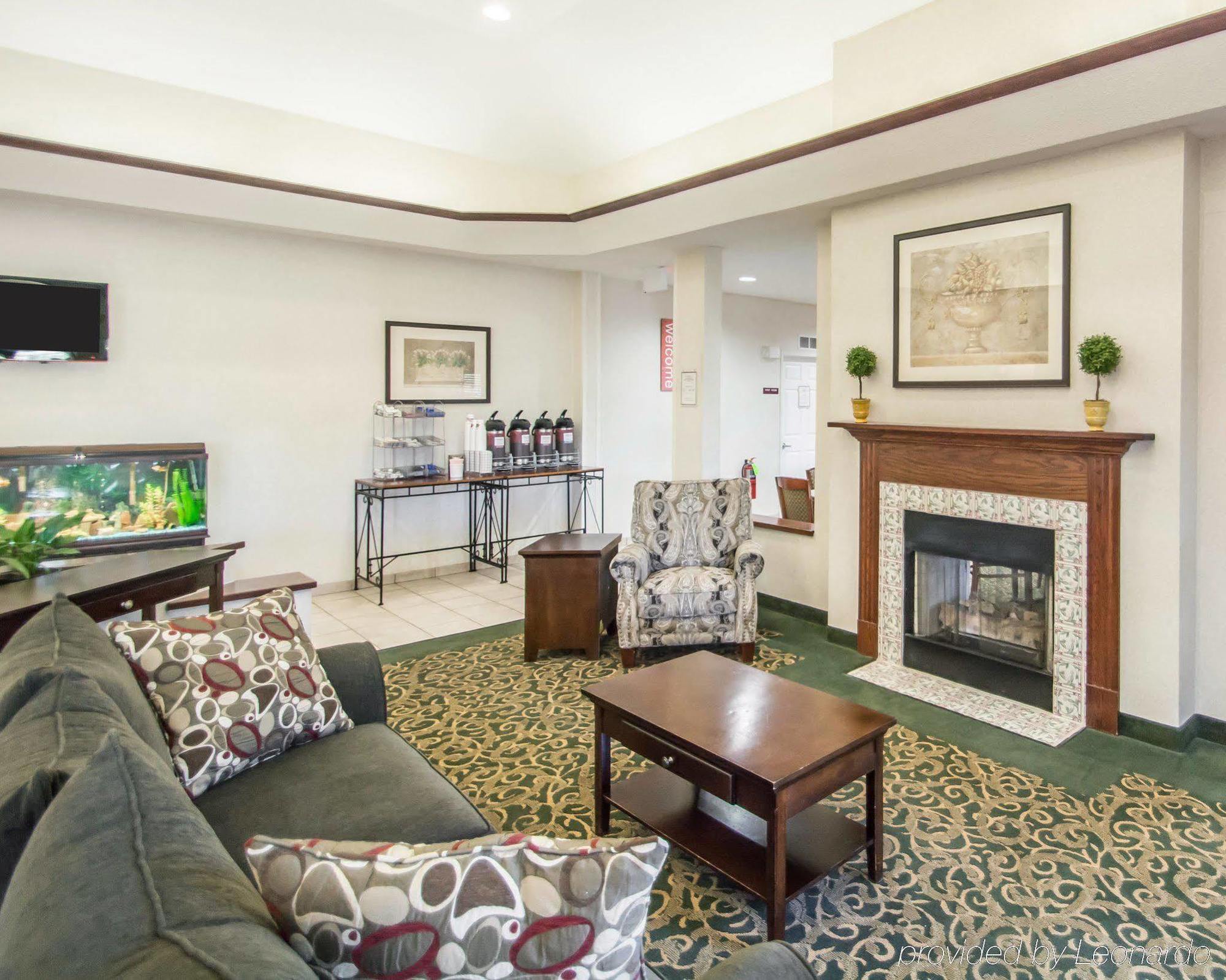 Comfort Suites Rochester Henrietta University Area Dış mekan fotoğraf