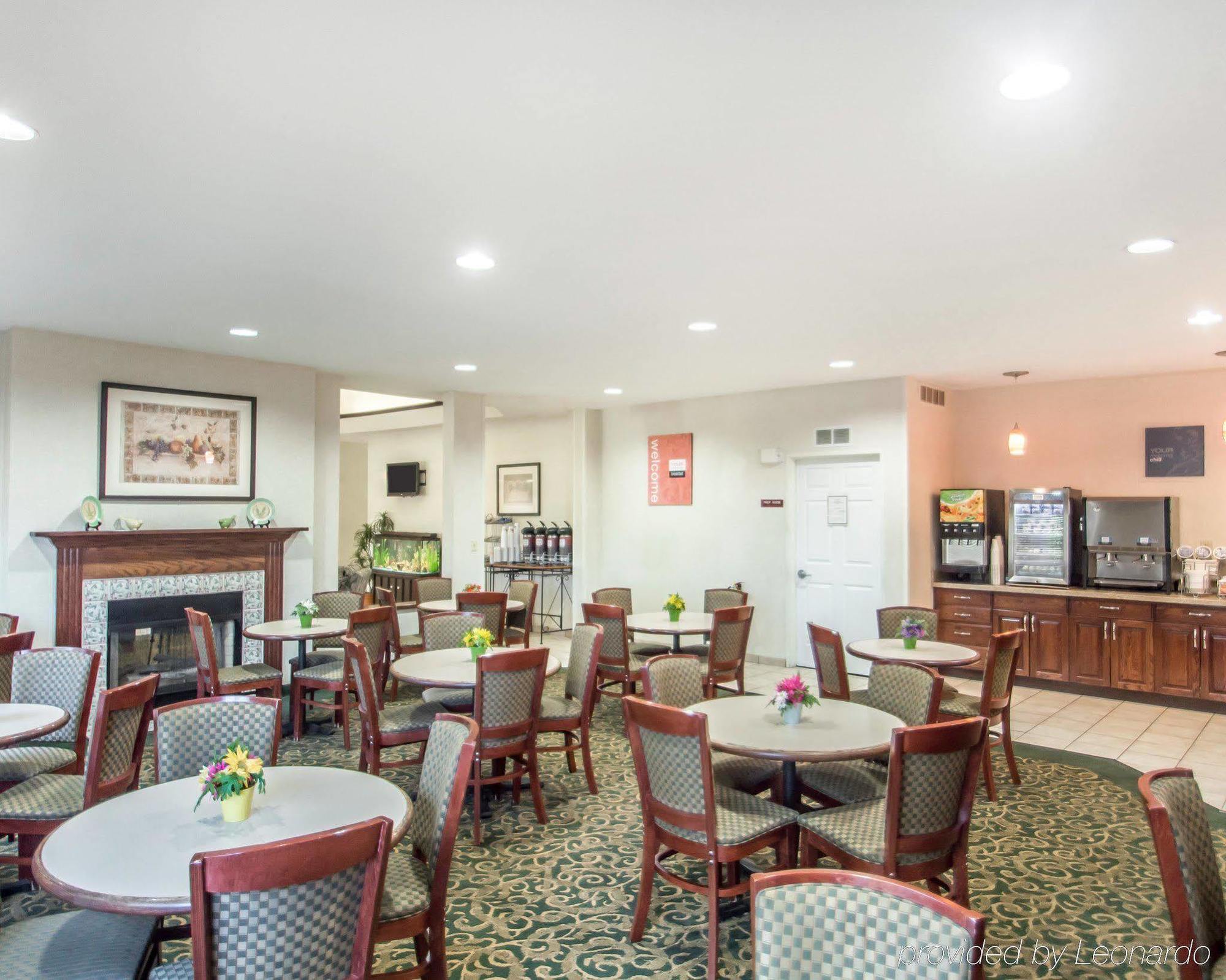 Comfort Suites Rochester Henrietta University Area Dış mekan fotoğraf